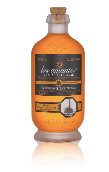 Mezcal Los Amantes Añejo 700 ML